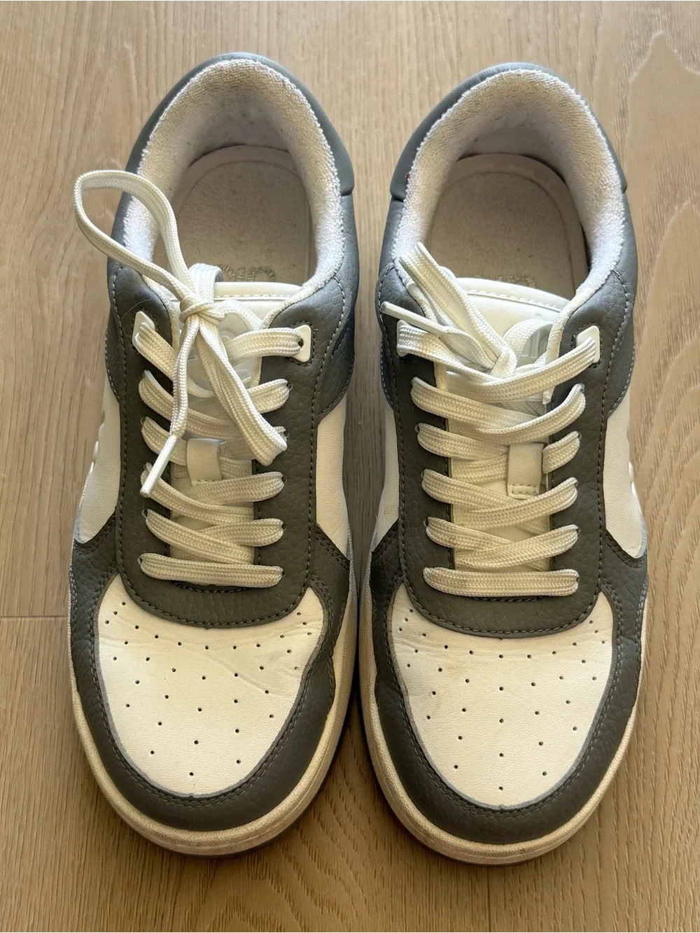 ALO Recovery Sneakers